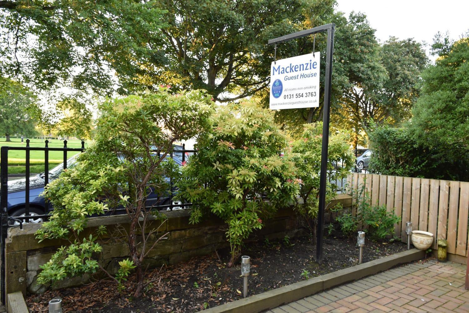 Mackenzie Guest House Edinburgh Exterior photo