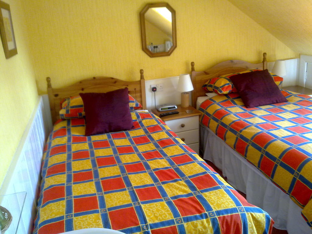 Mackenzie Guest House Edinburgh Room photo